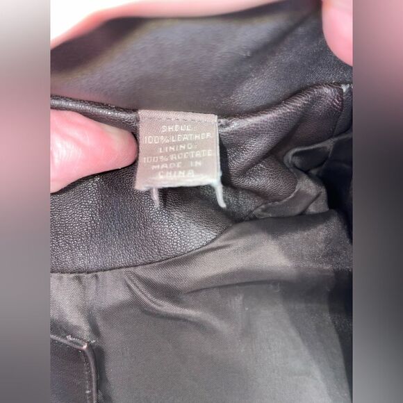 Brown genuine leather jacket. Valerie Separates. - Picture 8 of 9